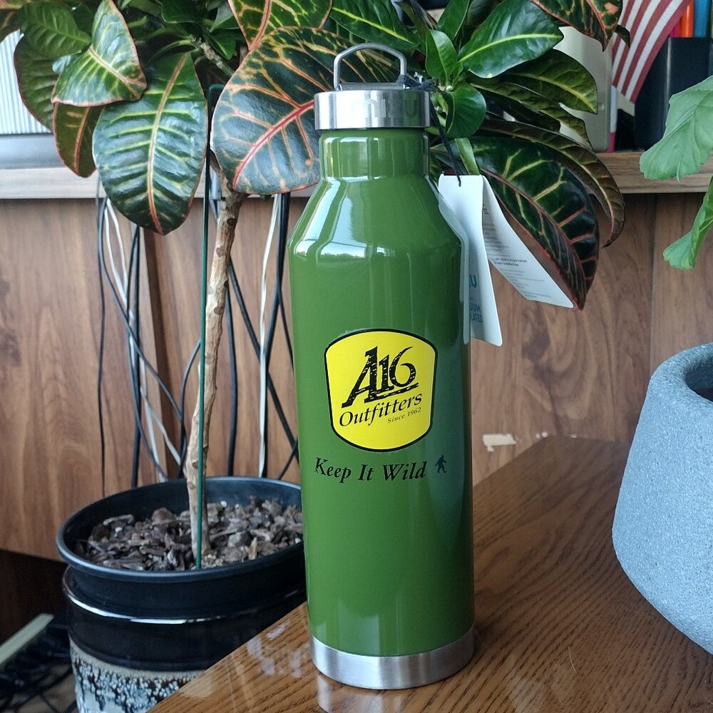 MIZU 27 OZ Stainless Steel Vacuum Insulated Bottle NWT